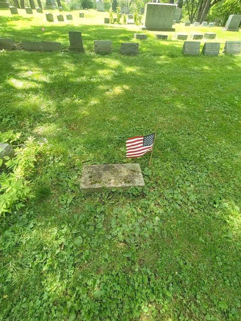 George M. Harrison's grave. Photo 1