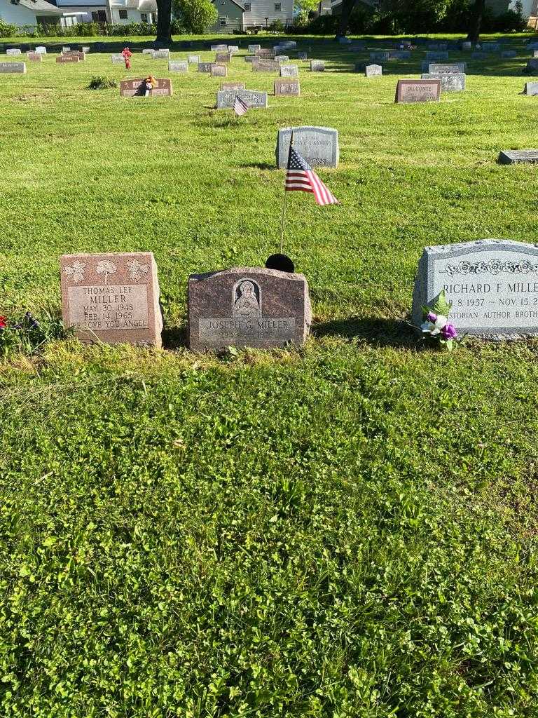 Joseph G. Miller's grave. Photo 2