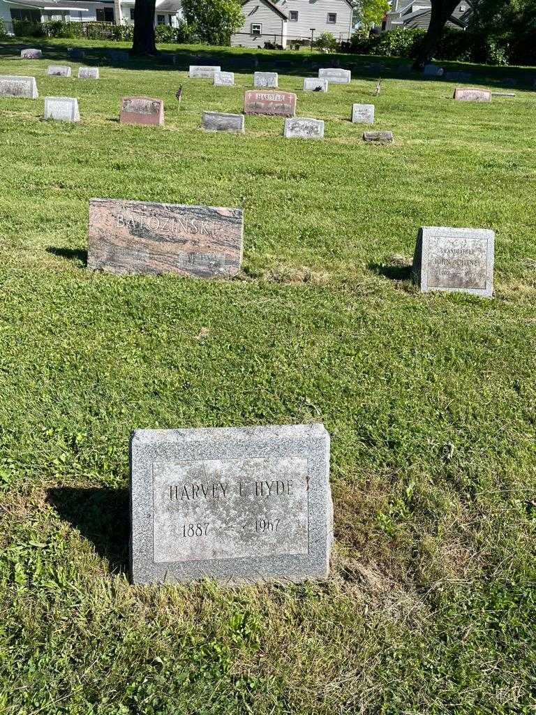 Harvey L. Hyde's grave. Photo 2