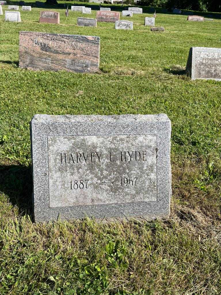 Harvey L. Hyde's grave. Photo 3