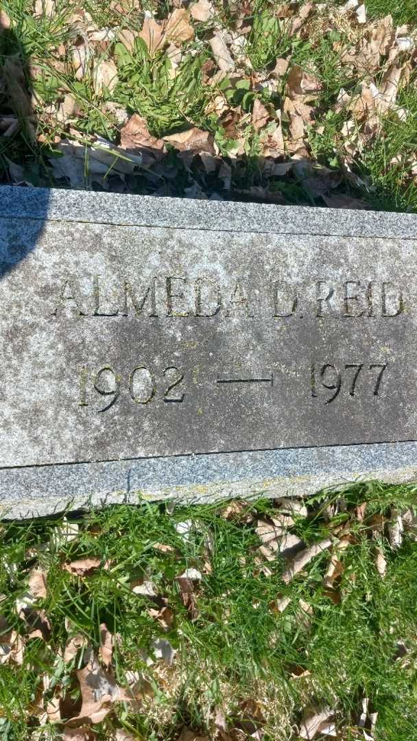 Almeda D. Reid's grave. Photo 3