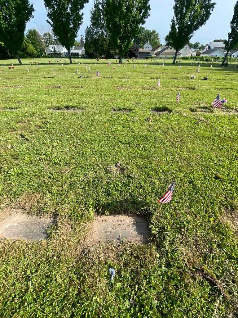 Frank Irving Blankley's grave. Photo 1