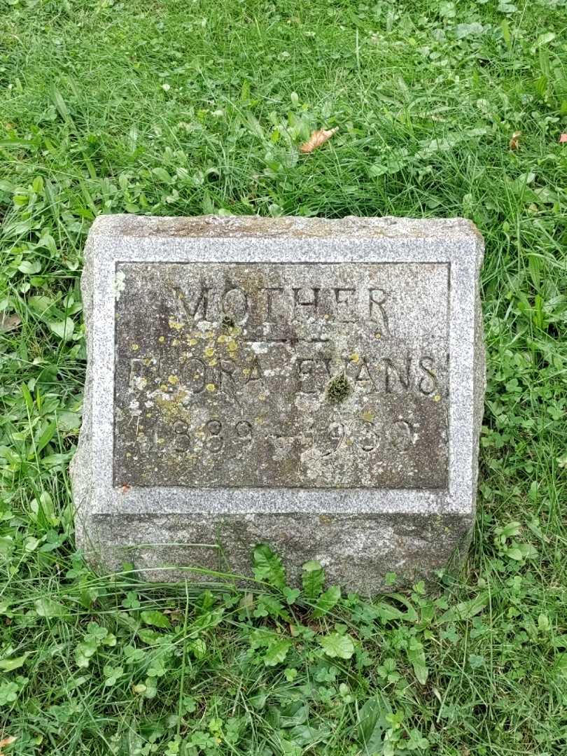 Flora E. Evans's grave. Photo 3