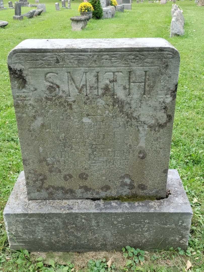 Charles Smith's grave. Photo 3