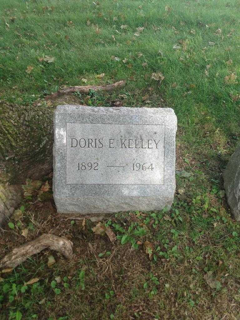 Doris E. Kelley's grave. Photo 2