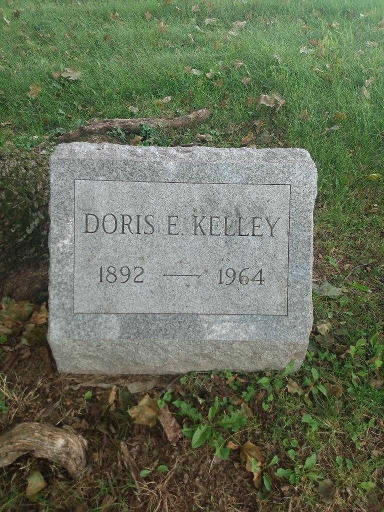 Doris E. Kelley's grave. Photo 3