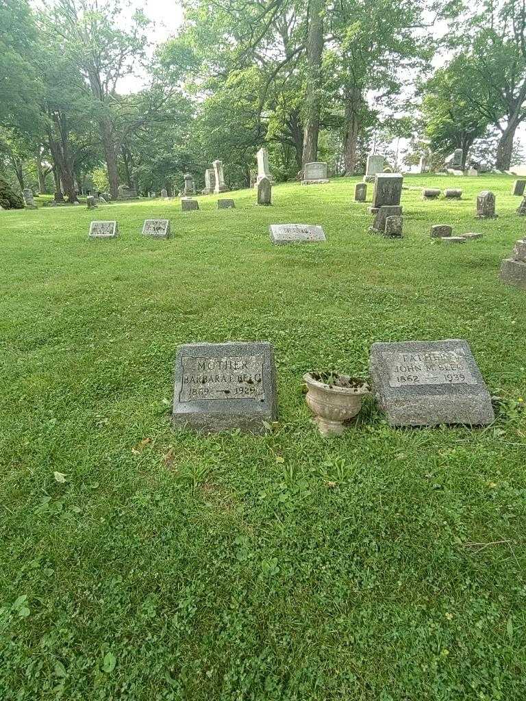 Barbara E. Beeg's grave. Photo 1