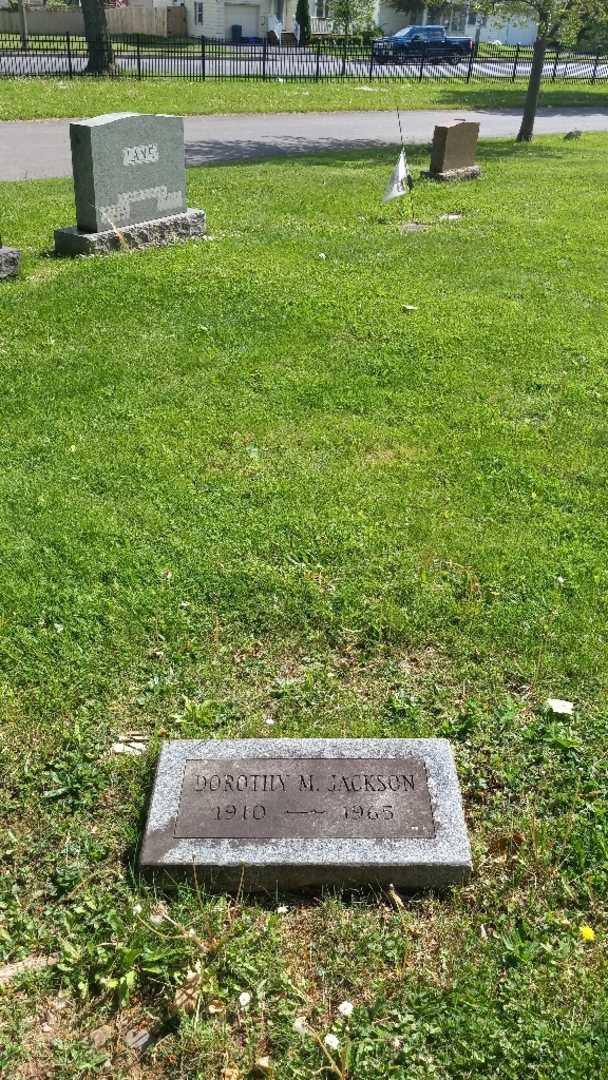 Dorothy M. Jackson's grave. Photo 2