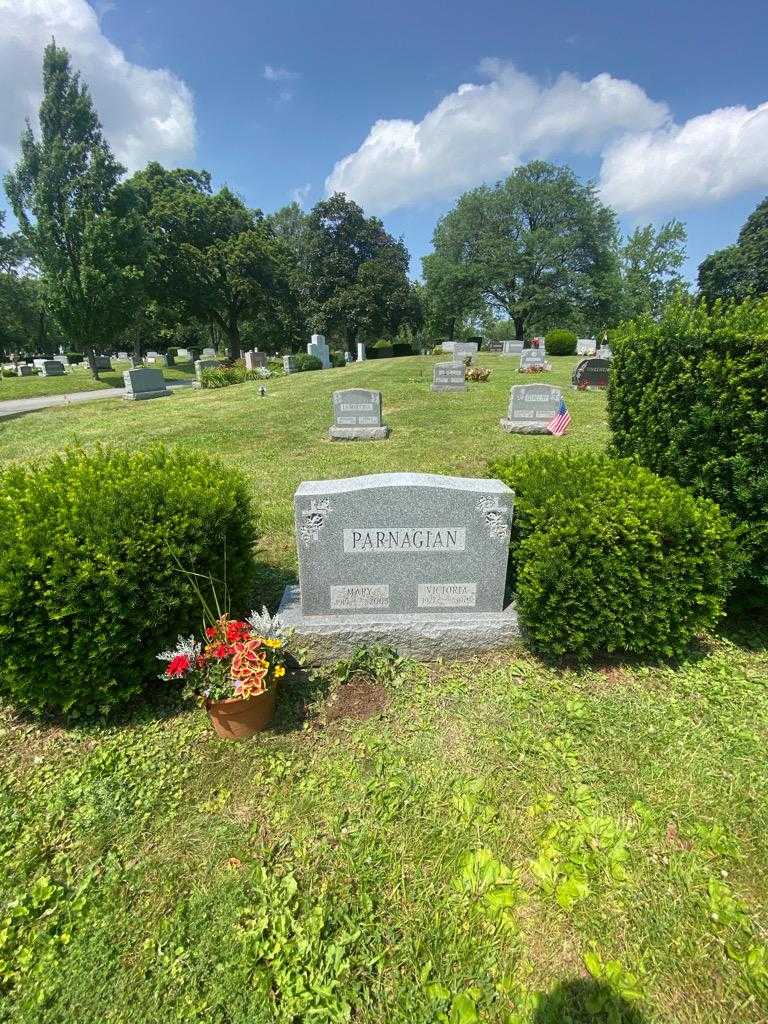 Mary Parnagian's grave. Photo 1