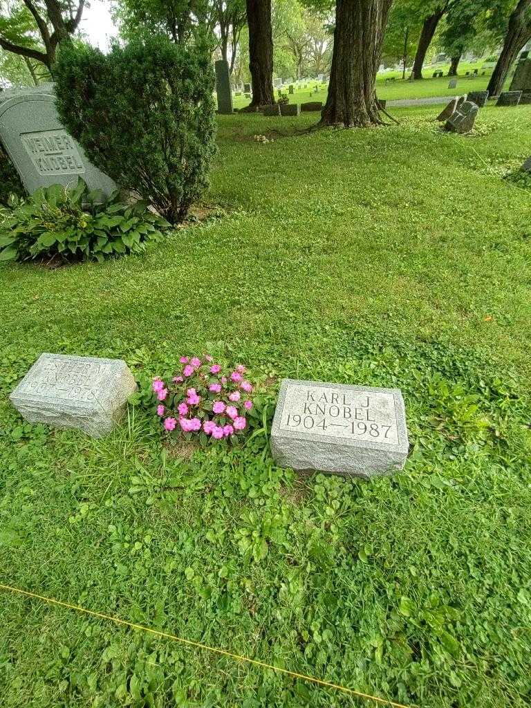 Karl J. Knobel's grave. Photo 1
