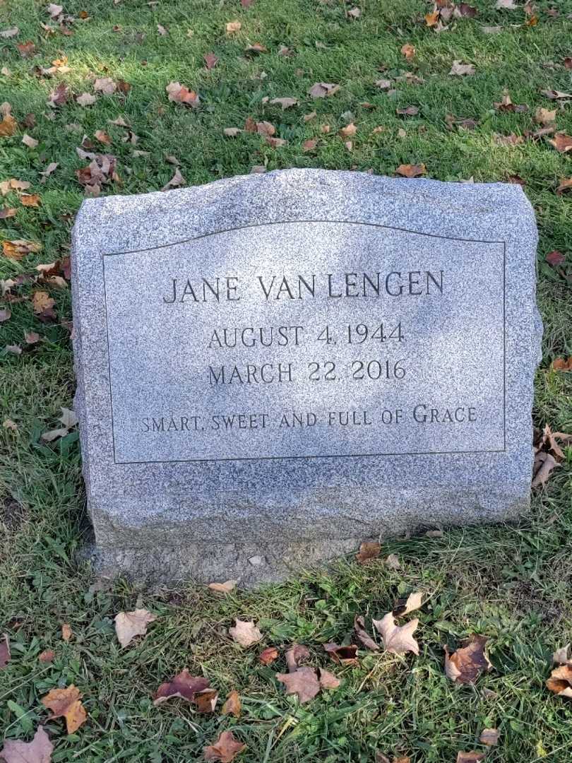 Jane Van Lengen's grave. Photo 3