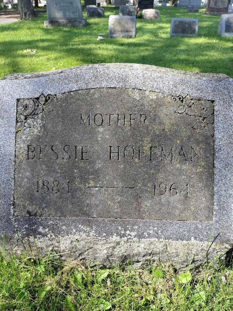 Bessie M. Hoffman's grave. Photo 3