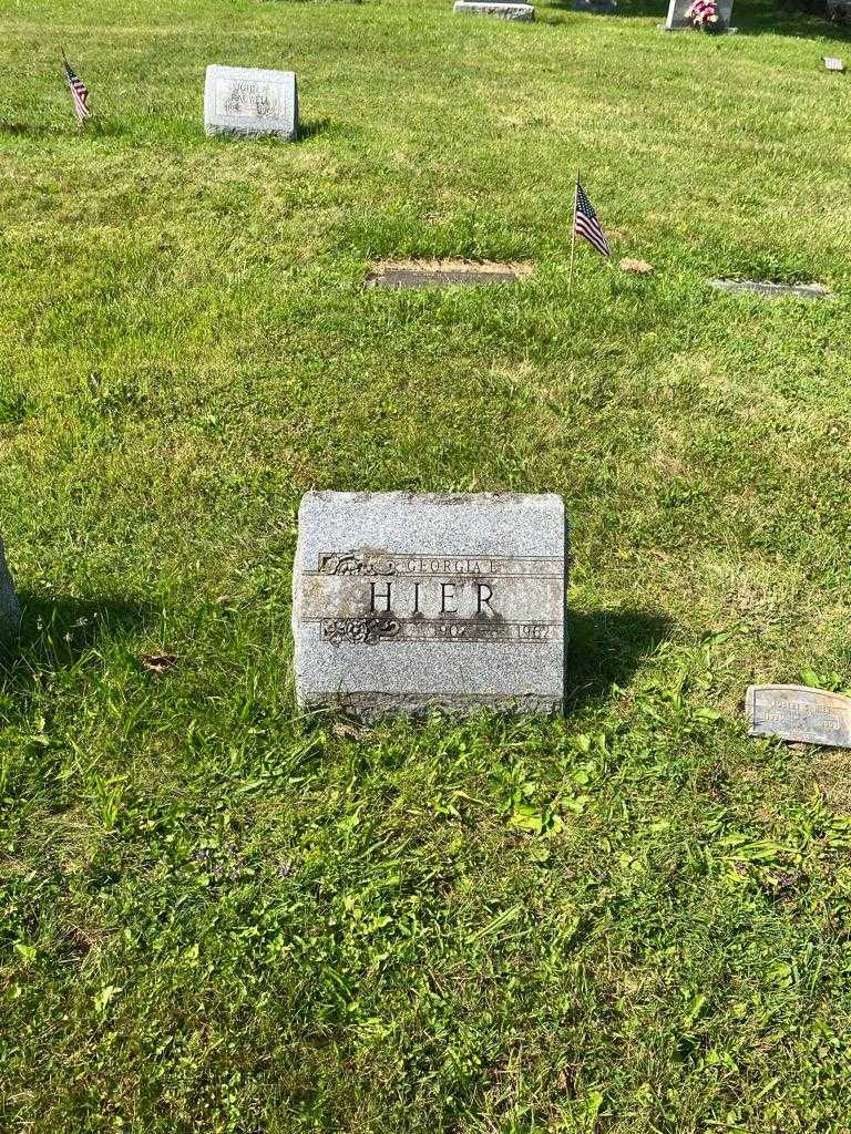 Georgia E. Hier's grave. Photo 2