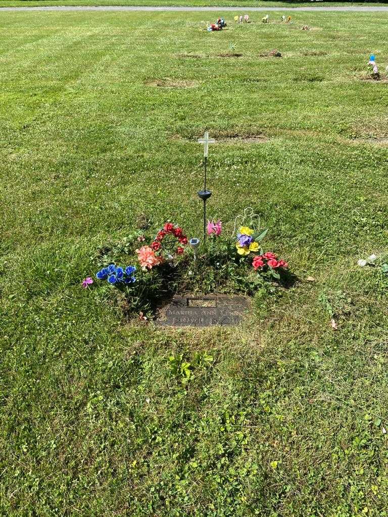 Martha Ann Lennox's grave. Photo 2