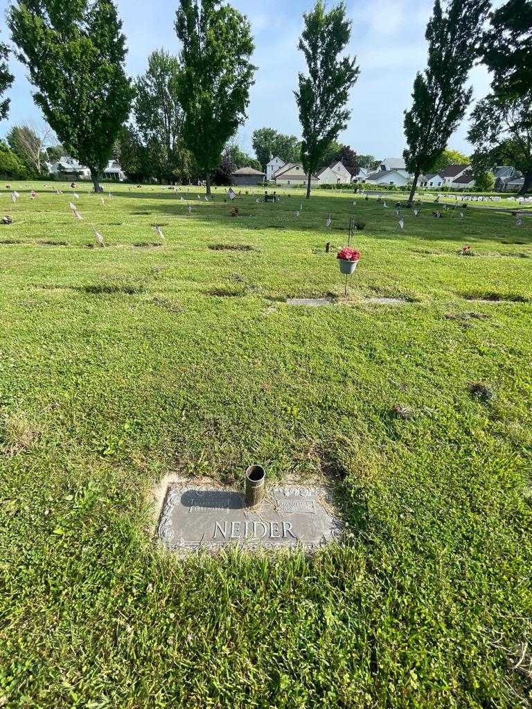Harold E. Neider's grave. Photo 1