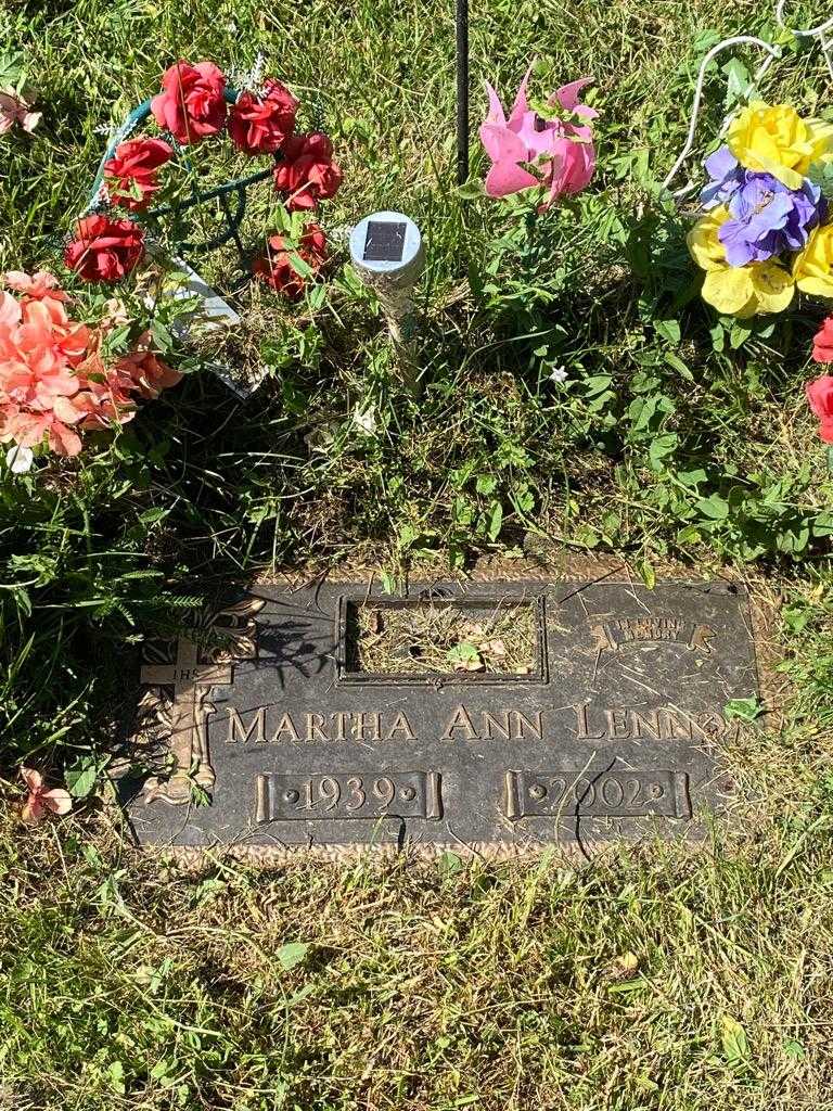 Martha Ann Lennox's grave. Photo 3