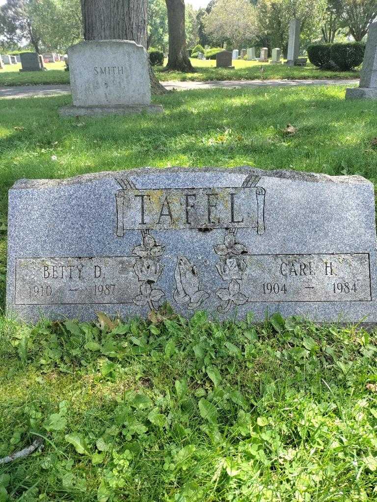 Carl H. Tafel's grave. Photo 3
