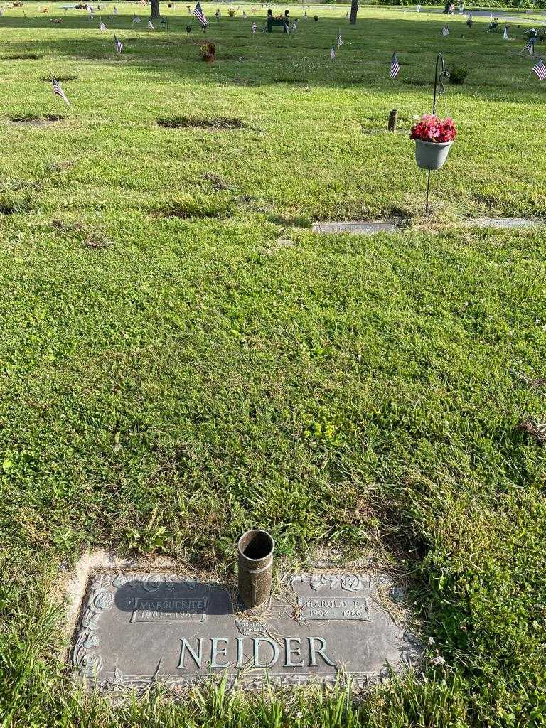 Harold E. Neider's grave. Photo 2