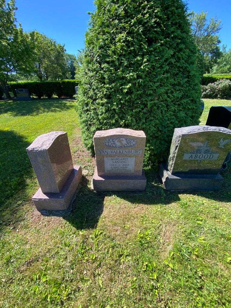 Margaret Van Valkenburg Lansing's grave. Photo 1