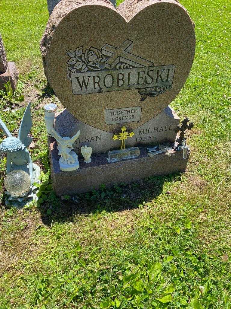 Michael Wrobleski's grave. Photo 2